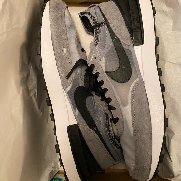 Nike Waffle One SE “Cool Grey” - Picture 8 of 11